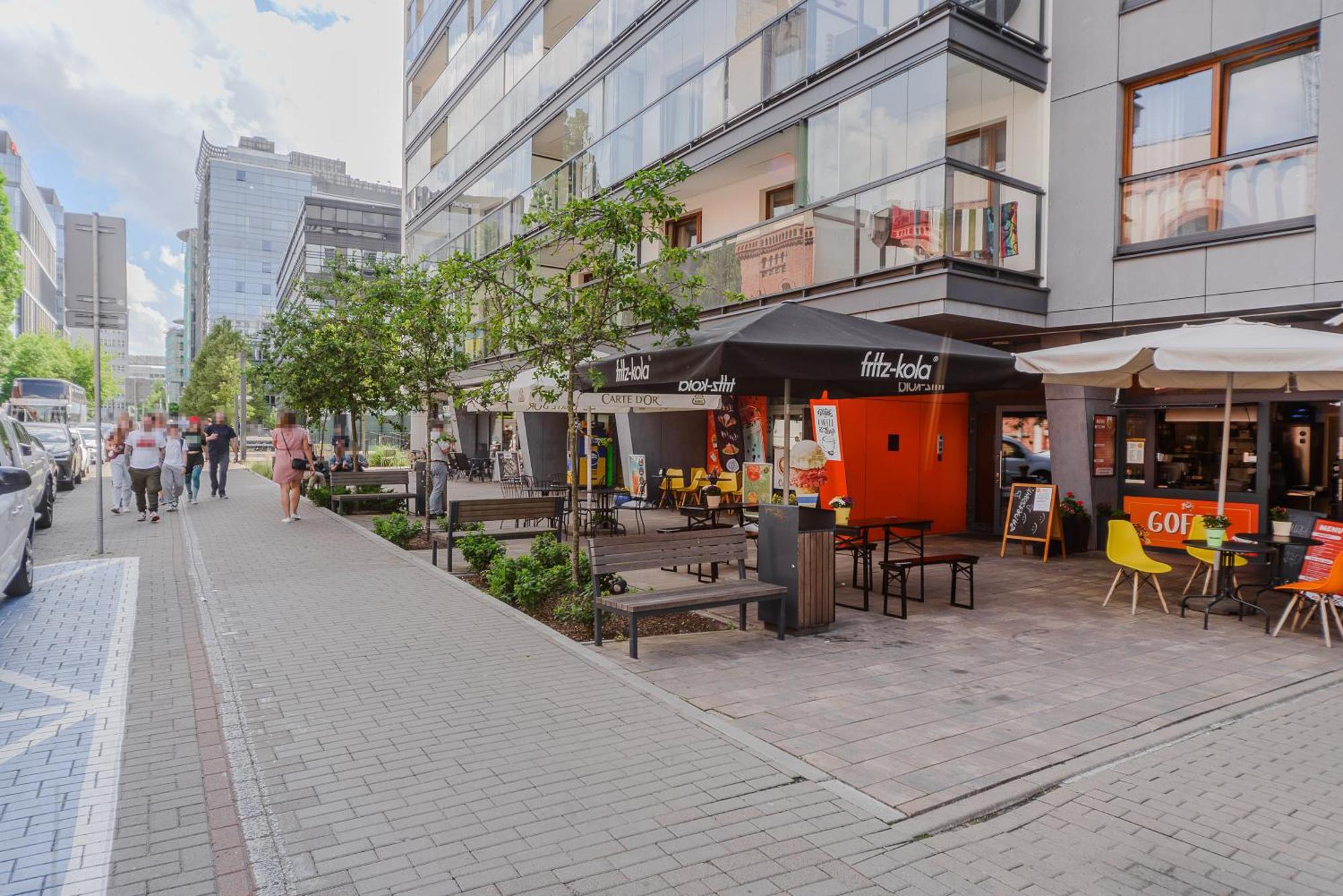Cozy Family Apartments With Balcony Near Zlote Tarasy Warsawa Bagian luar foto