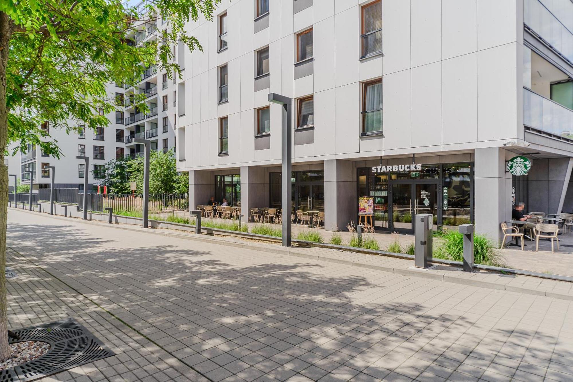 Cozy Family Apartments With Balcony Near Zlote Tarasy Warsawa Bagian luar foto