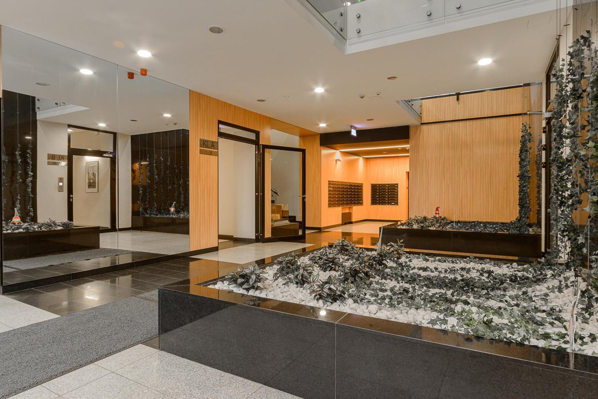 Cozy Family Apartments With Balcony Near Zlote Tarasy Warsawa Ruang foto