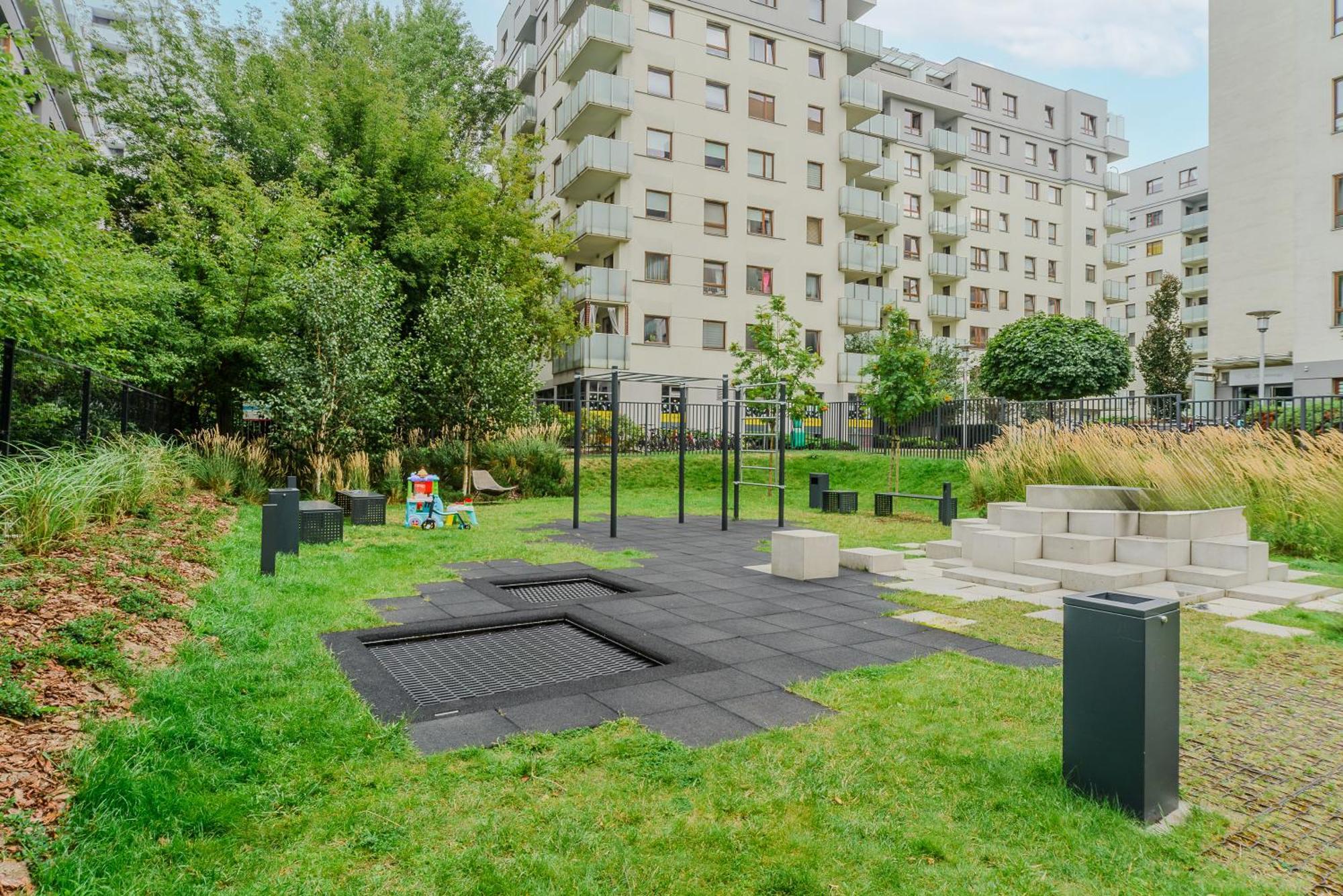 Cozy Family Apartments With Balcony Near Zlote Tarasy Warsawa Ruang foto